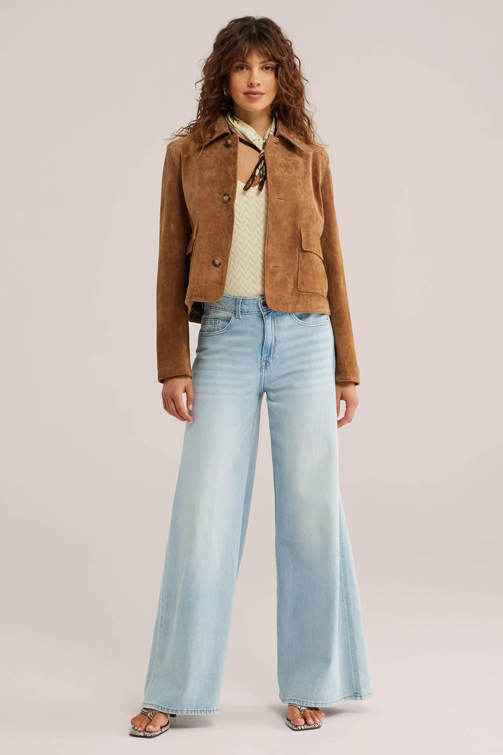 Lichtgele dames WE Fashion top van polyester met effen en V-hals