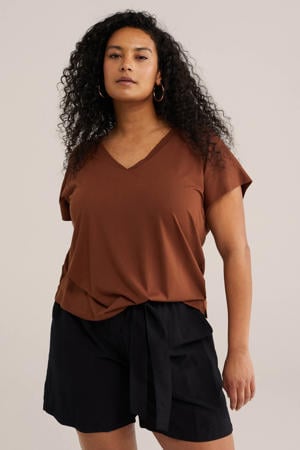 T-shirt bruin