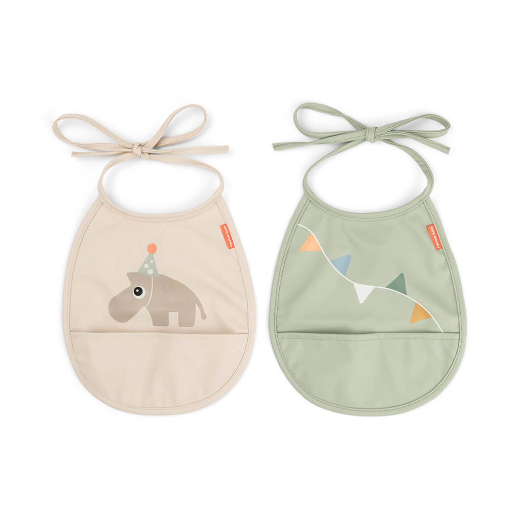 Done by Deer Klein slabbetje met opvangvak 2-pack Celebration Sand