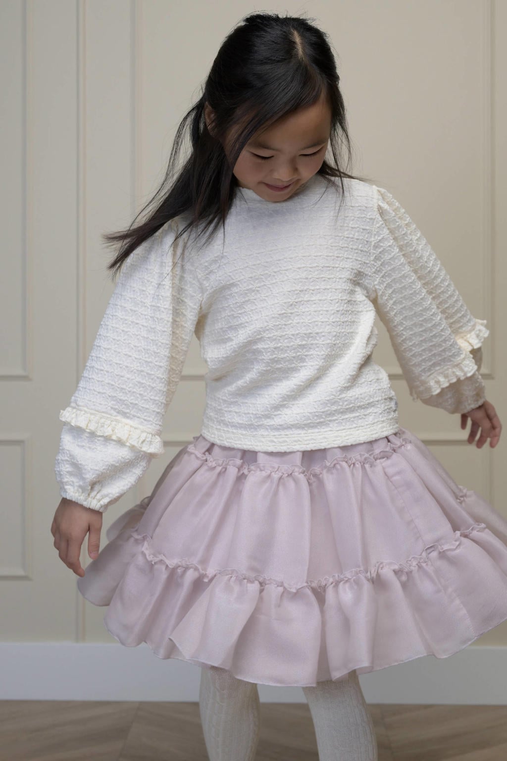 Witte meisjes Le Chic blousetop van polyester met lange mouwen, ronde hals en ruches