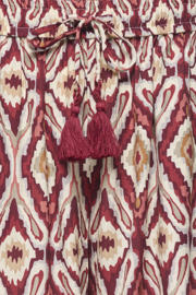 thumbnail: ONLY CARMAKOMA high waist loose fit casual short Plus Size met print - rood