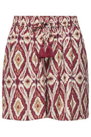 thumbnail: ONLY CARMAKOMA high waist loose fit casual short Plus Size met print - rood