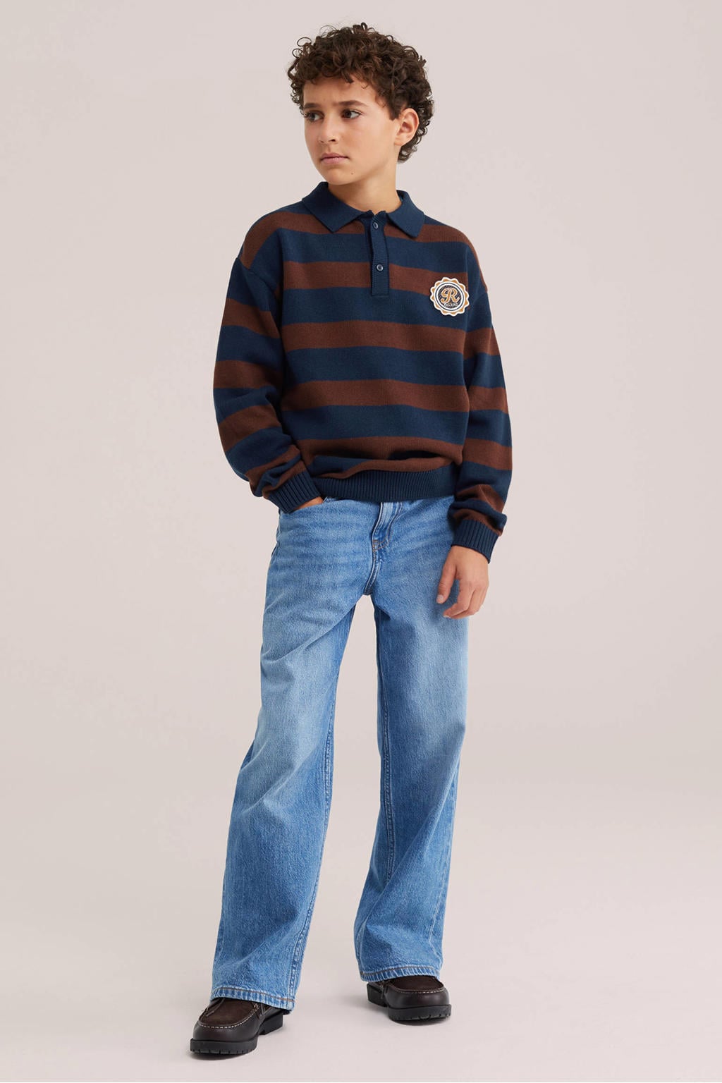 WE Fashion katoenen gebreide gestreepte trui met patches - donkerblauw/bruin