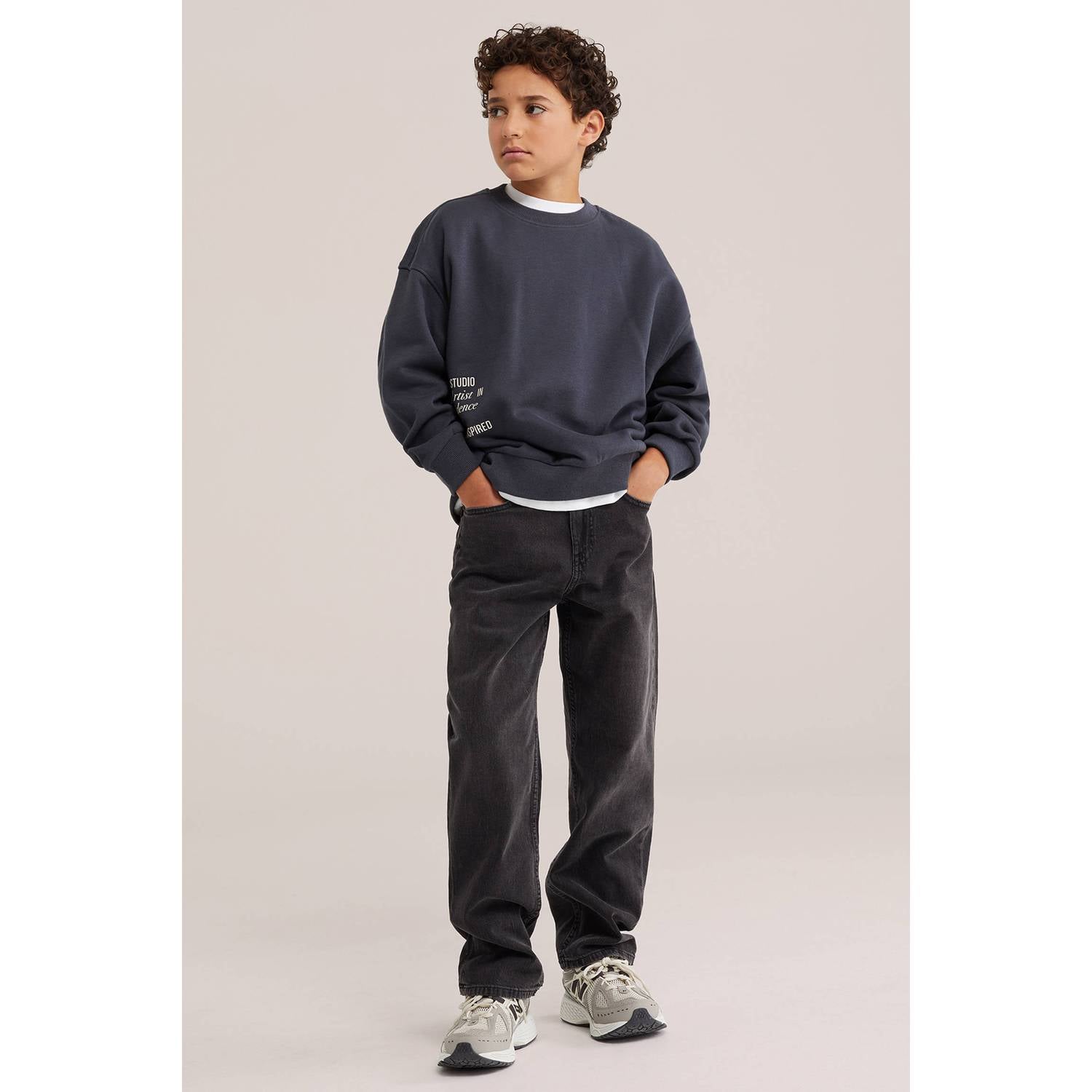 WE Fashion sweater met tekst donkergrijs