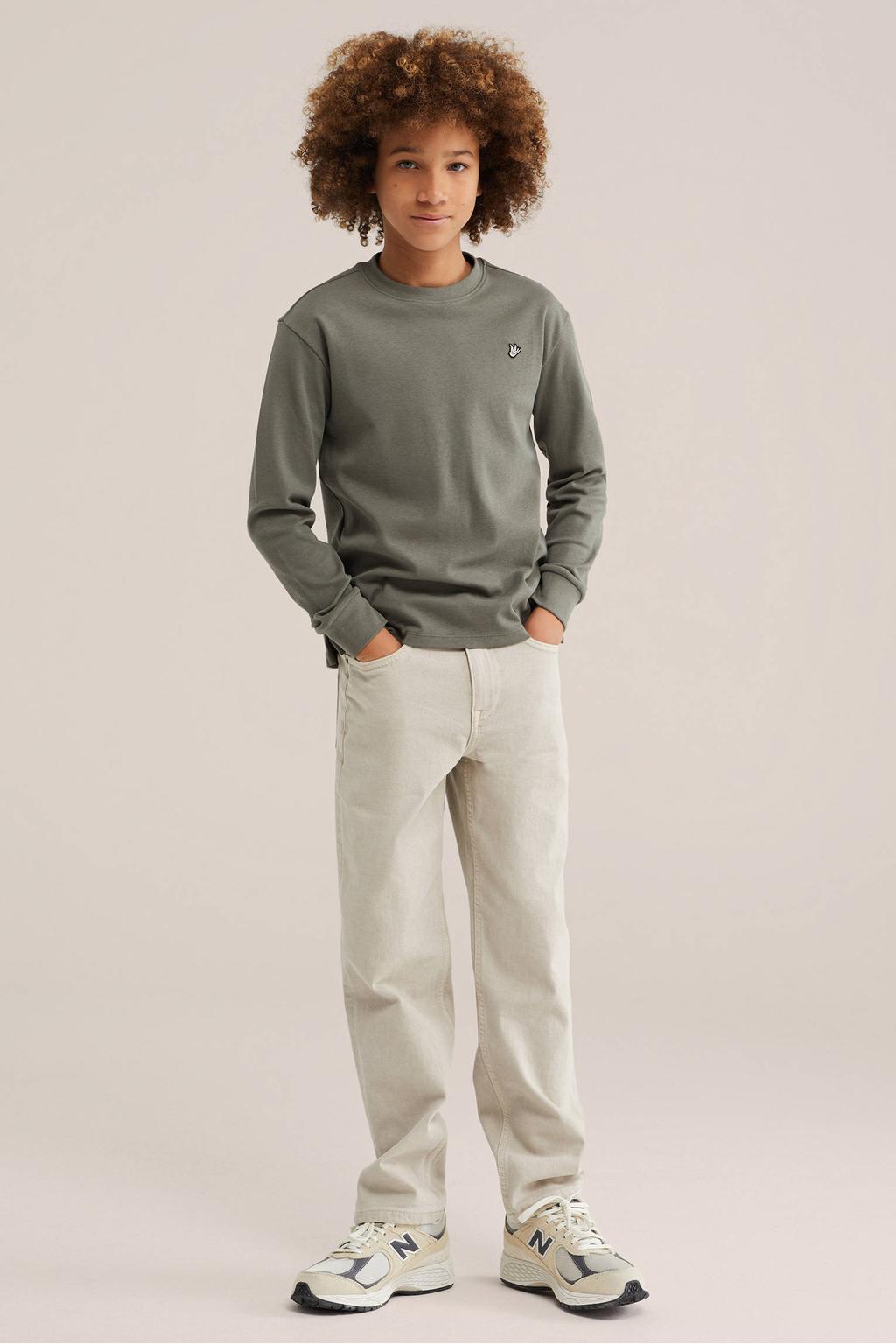 Kakikleurige jongens WE Fashion longsleeve van katoen met effen, lange mouwen en ronde hals