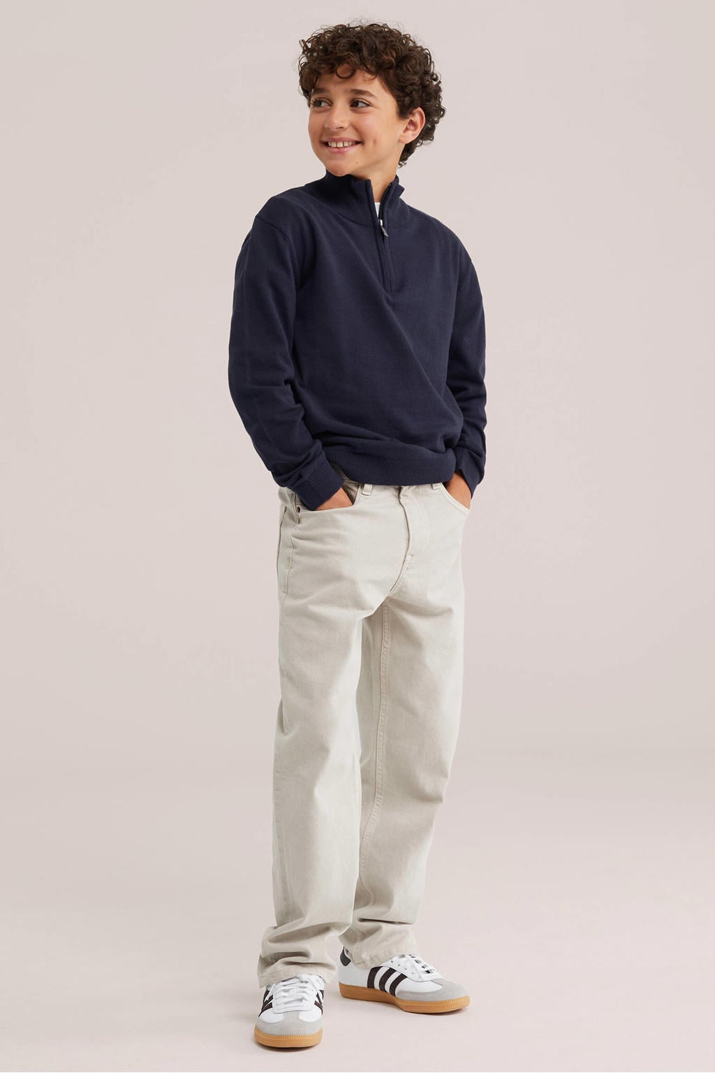 Marineblauw jongens WE Fashion katoenen pullover blauw met lange mouwen, opstaande kraag, halve rits en geribde boorden