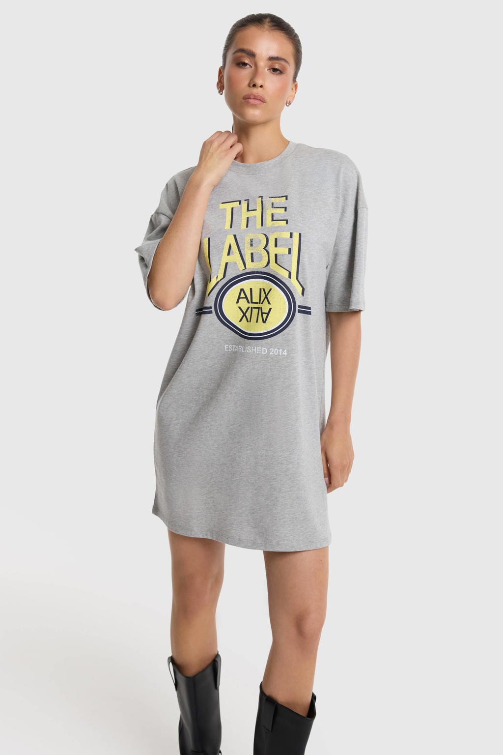 Alix the Label korte T-shirtjurk met print - grijs