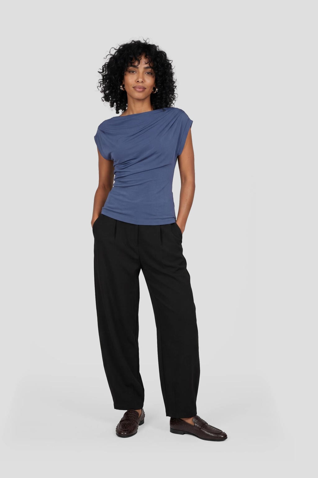 Zwarte dames Ruby barrel broek van polyester met high waist, elastische tailleband en effen