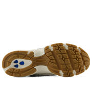 thumbnail: New Balance 740 sneakers met panterprint - zand