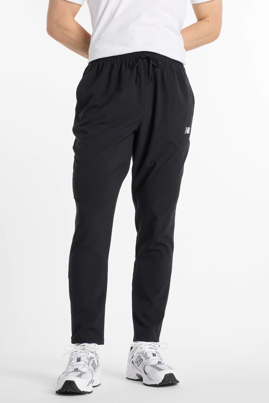 Zwarte heren New Balance sportbroek van polyester met regular fit, elastische tailleband met koord en effen