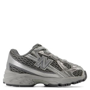 740 Bungee sneakers