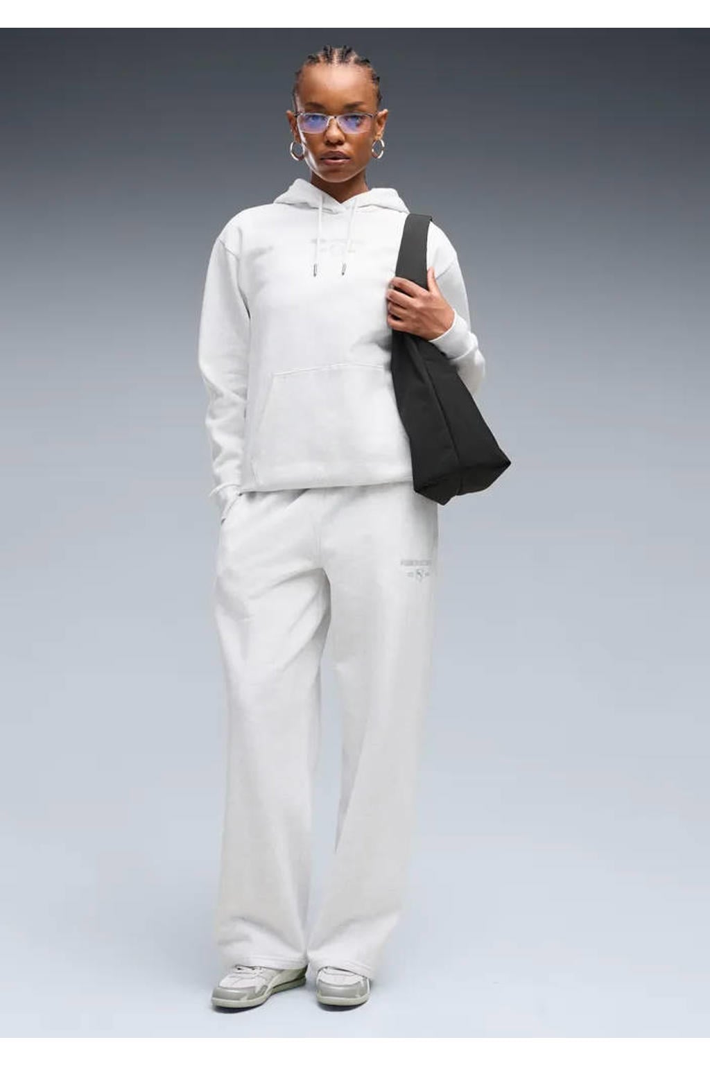 Puma Class Comfort loose fit joggingbroek - wit