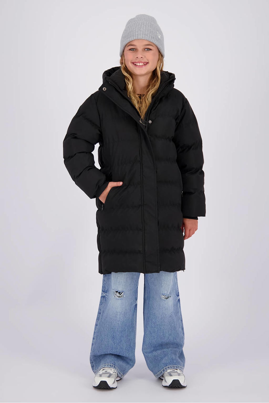 Zwarte meisjes Vingino pufferjas van polyester met effen, lange mouwen, capuchon en rits- en drukknoopsluiting