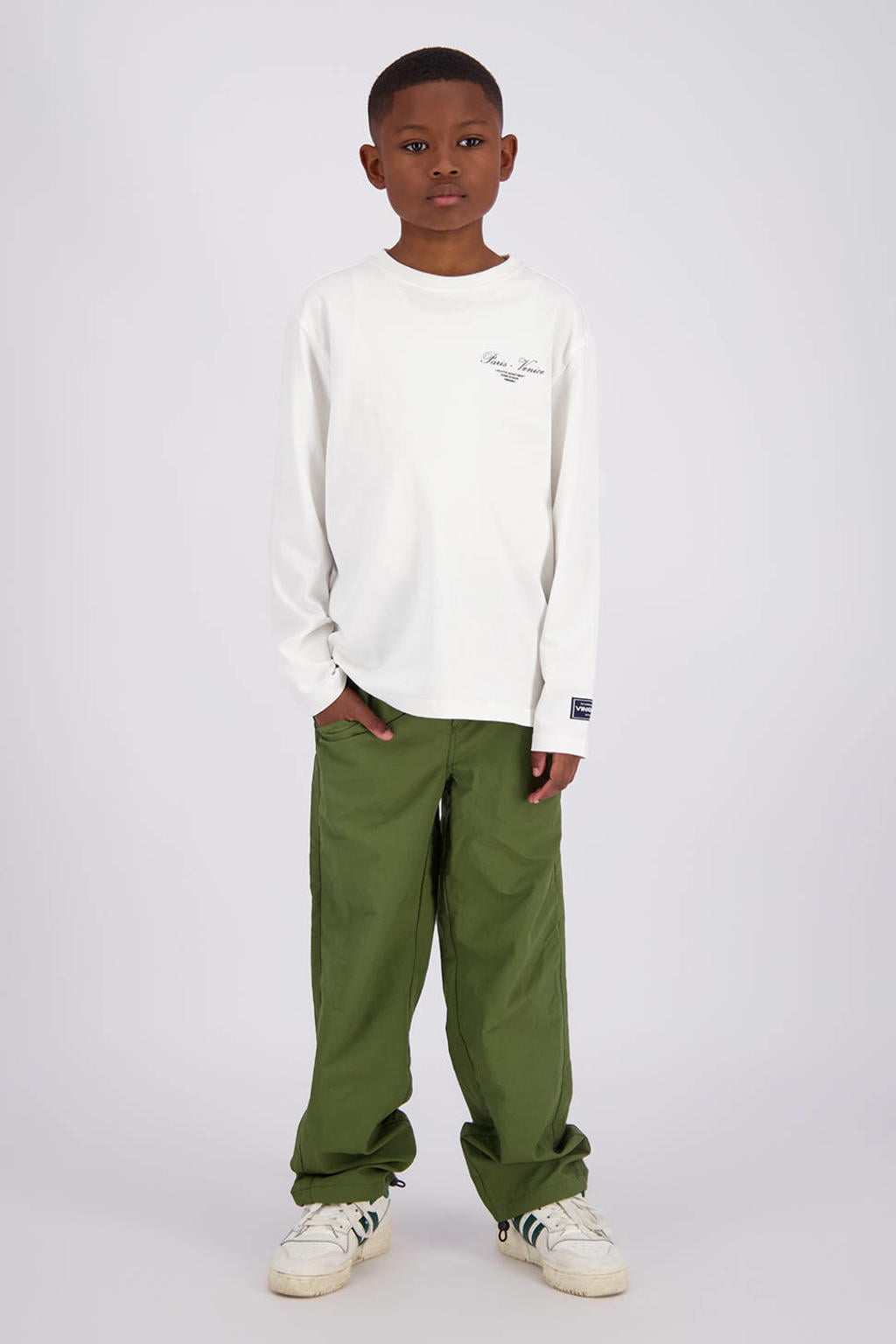 Witte jongens Vingino longsleeve van katoen met backprint, lange mouwen en ronde hals