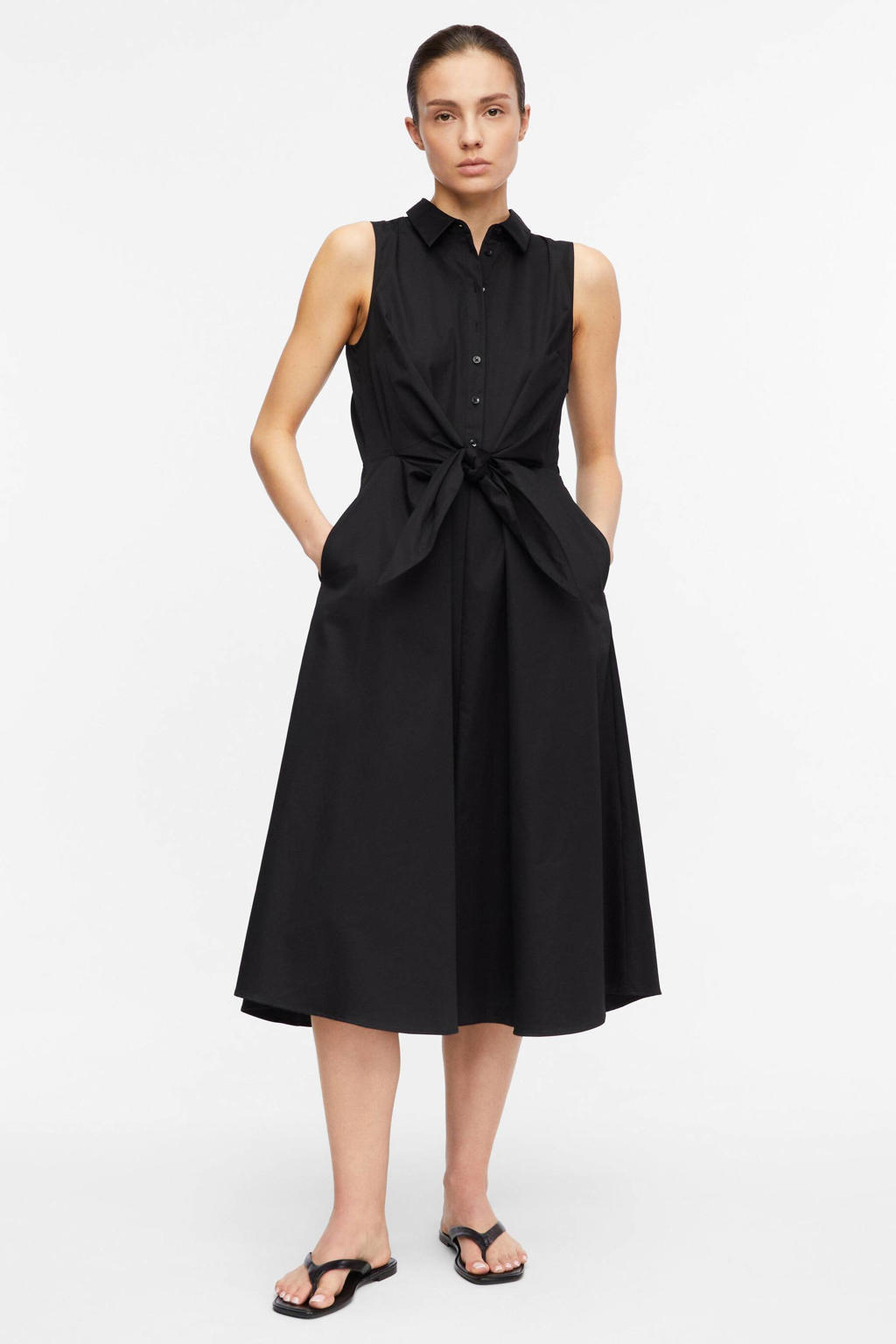 Zwarte dames comma broderie midi jurk van katoen met effen, klassieke kraag en knoopsluiting