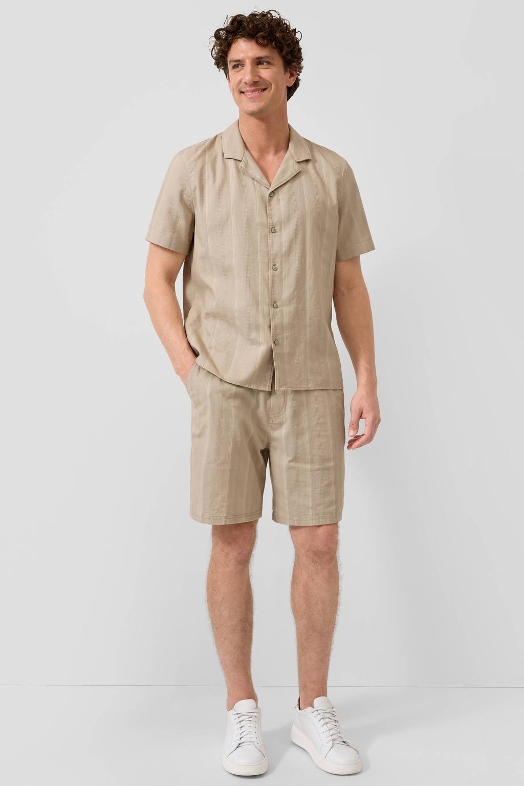 Beige heren s.Oliver regular fit gehaakte overhemd van katoen met effen, korte mouwen en reverskraag