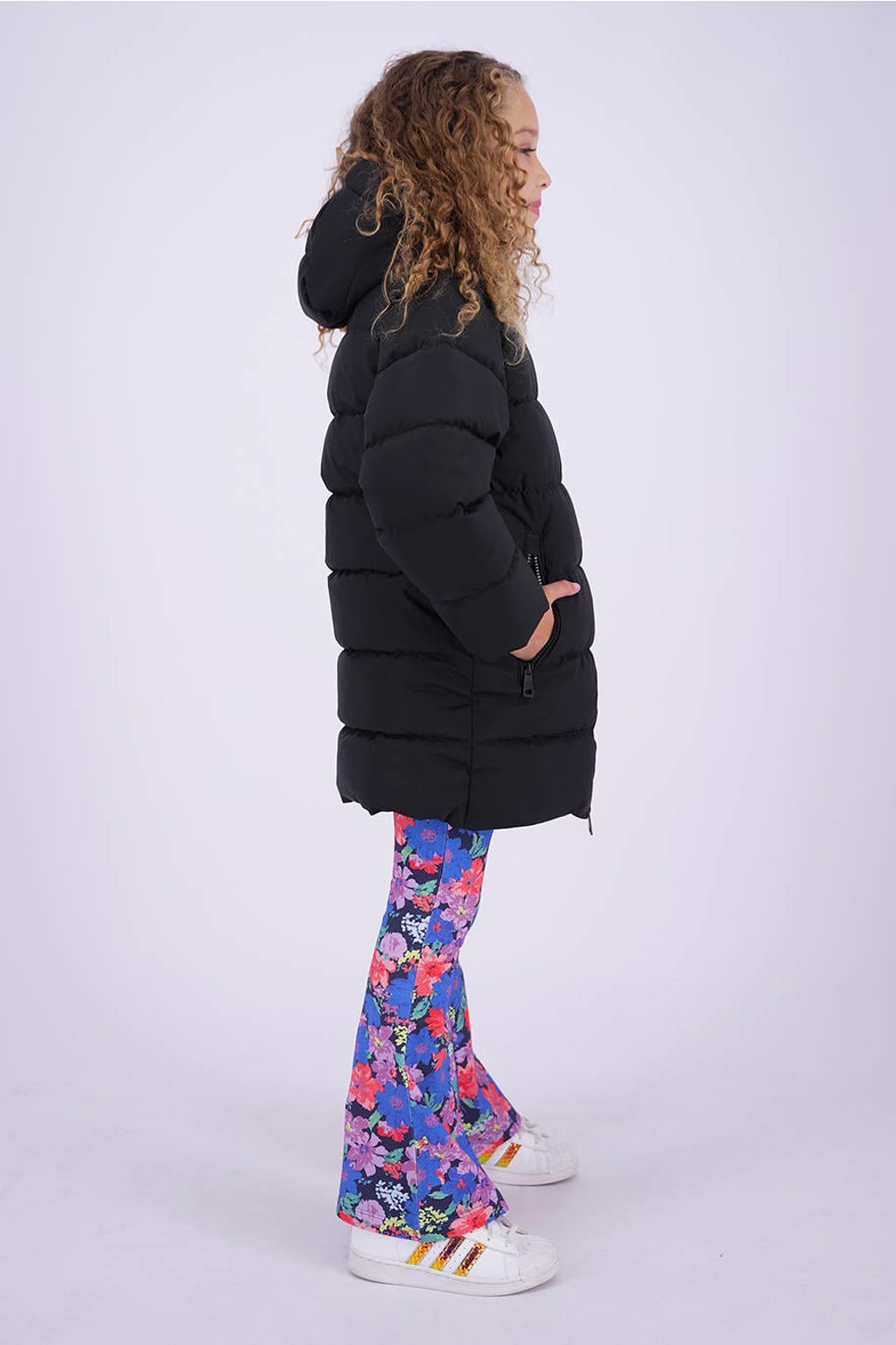 Zwarte meisjes Vingino pufferjas van polyester met effen, lange mouwen, capuchon en ritssluiting