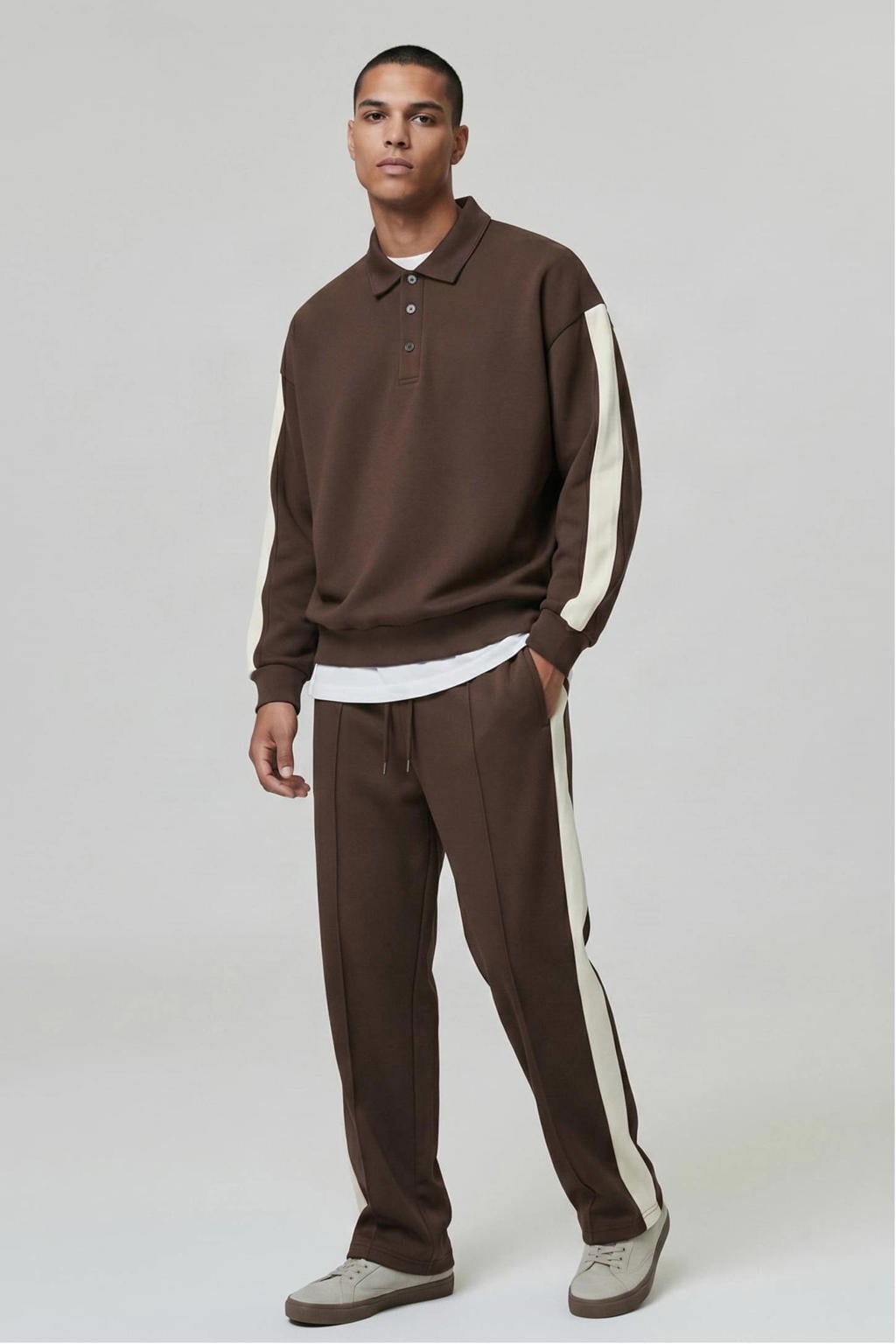 Urban Classics oversized gestreepte sweater - bruin