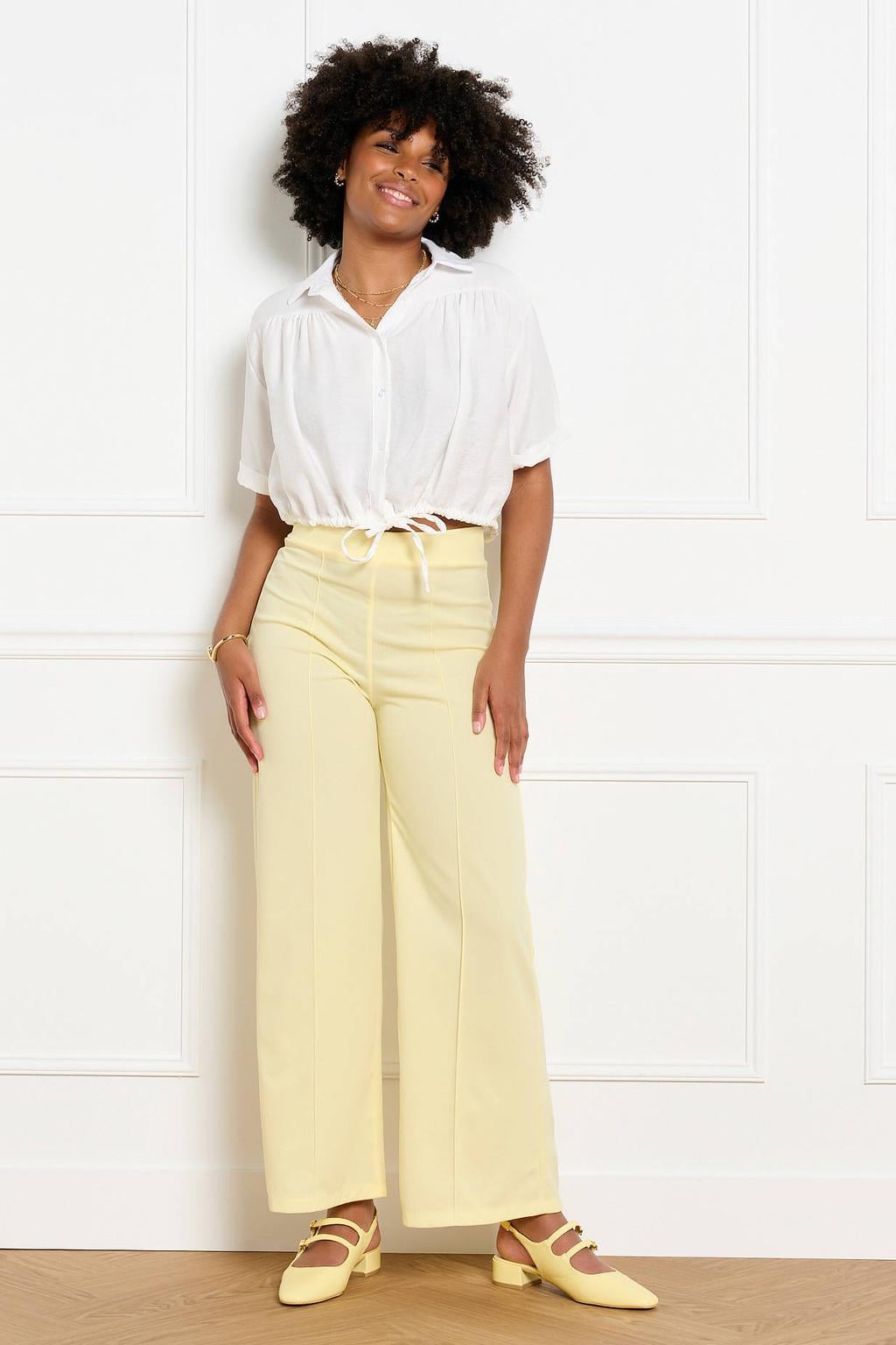 Lichtgele dames LOLALIZA wide leg regular waist broek met effen