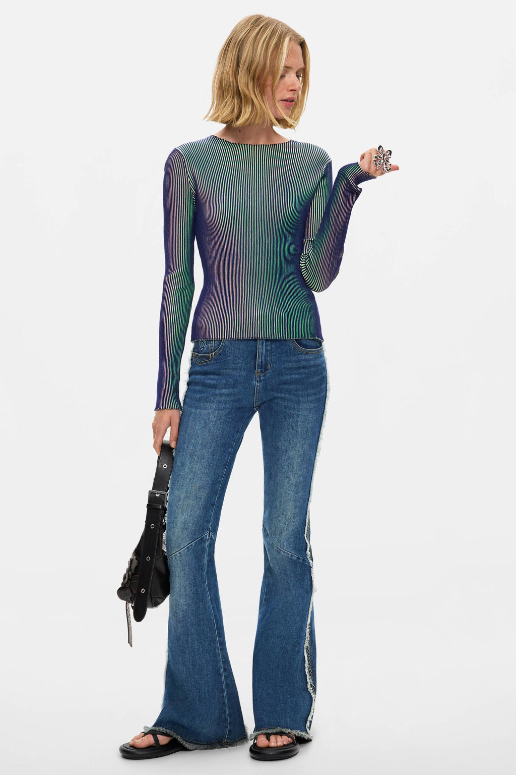 Paarse dames Desigual fijn gebreide top groen van viscose met lange mouwen