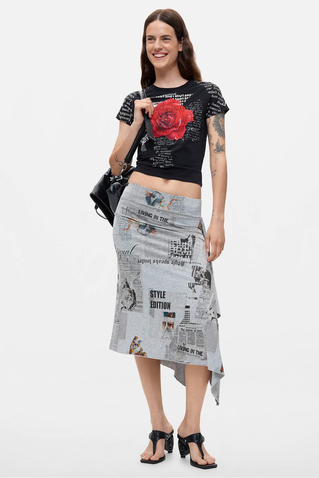 Zwart en ecru dames Desigual T-shirt van katoen met printopdruk, korte mouwen en ronde hals