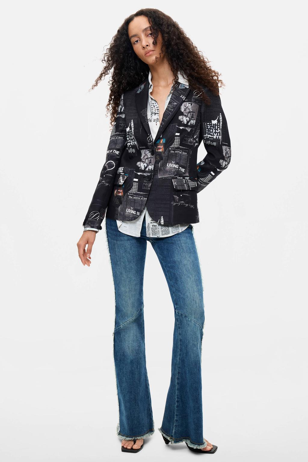 Zwart en witte dames Desigual regular blazer van katoen met lange mouwen, reverskraag en knoopsluiting