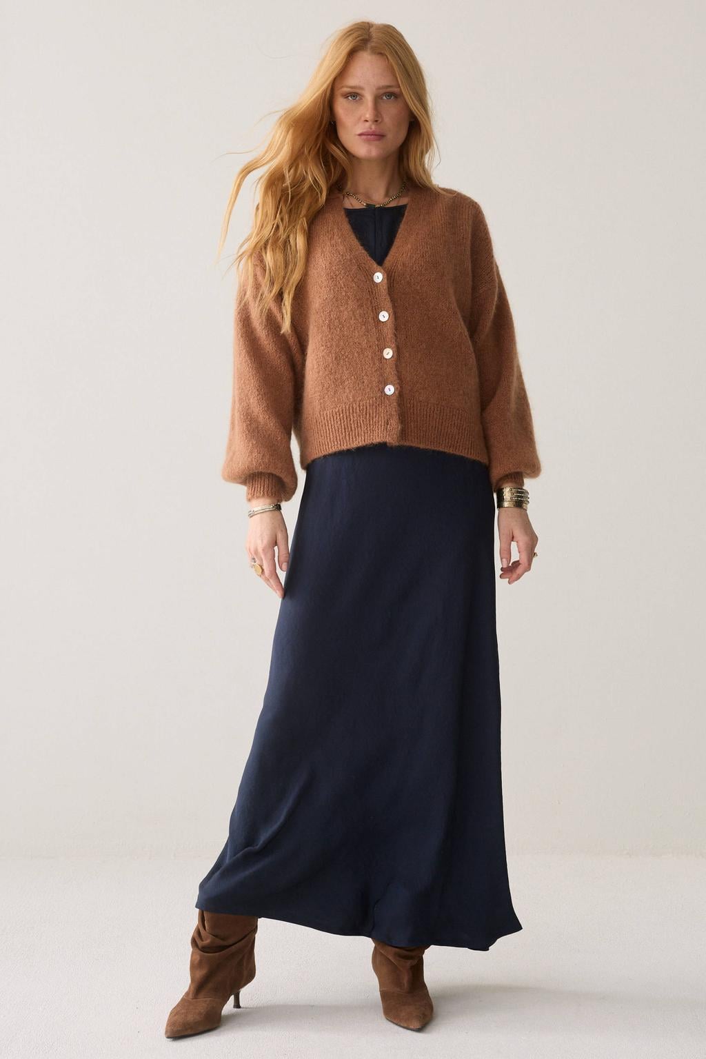 Bruine dames Summum gebreid vest van wol met effen, lange mouwen, V-hals en knoopsluiting