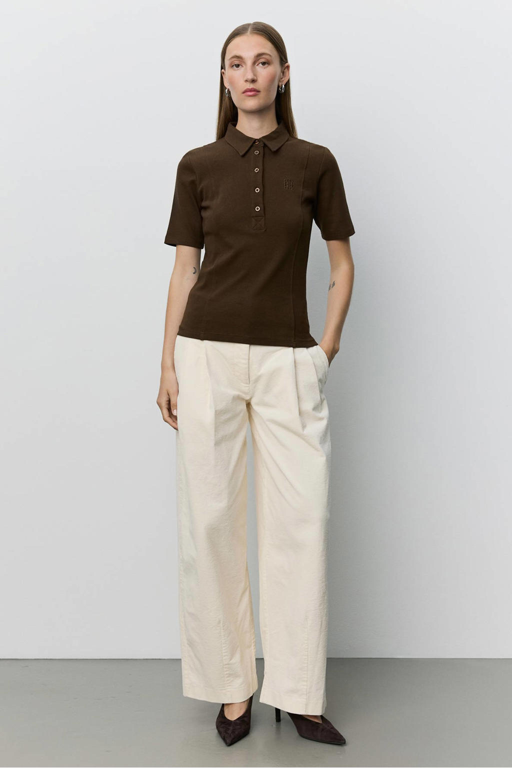 Ecru dames Sofie Schnoor wide leg corduroy broek met rits, haak- en knoopsluiting en effen