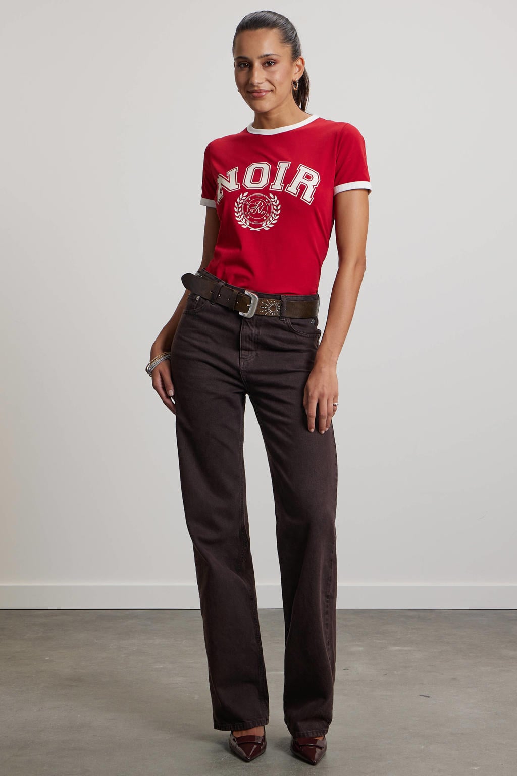 Rode dames Pink Noir T-shirt van katoen met printopdruk, korte mouwen en ronde hals