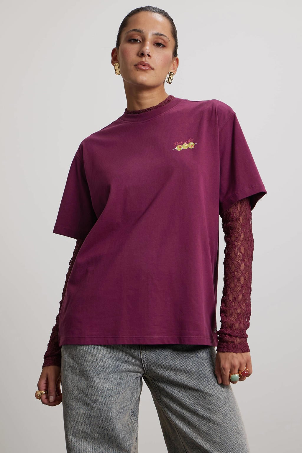 Paarse dames Pink Noir T-shirt van katoen met backprint, korte mouwen en ronde hals