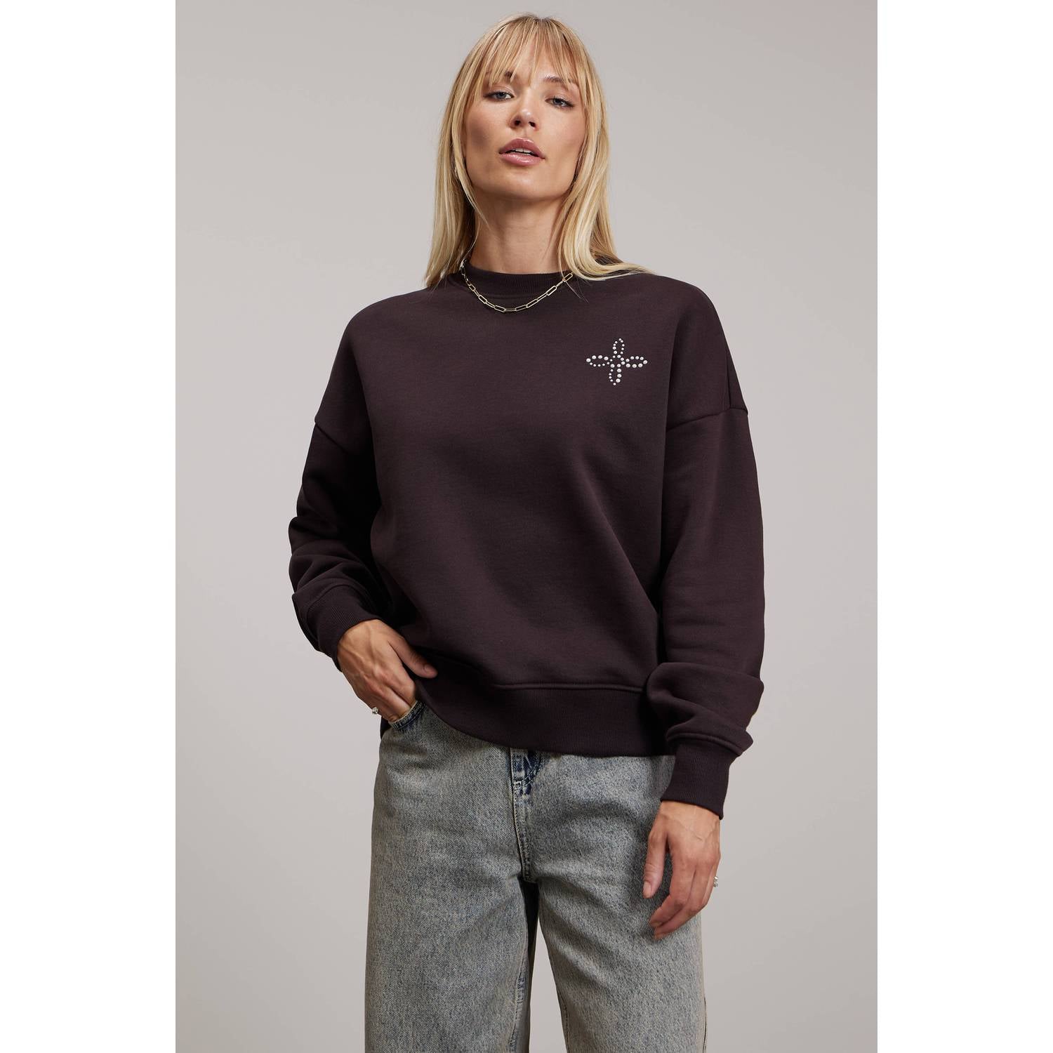 Pink Noir katoenen sweater met strass-steentjes en backprint bruin