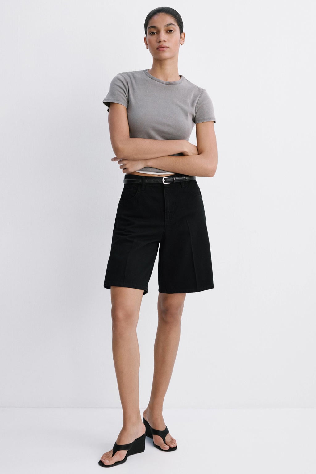 Zwarte dames Mango straight leg short van denim met rits- en knoopsluiting en effen
