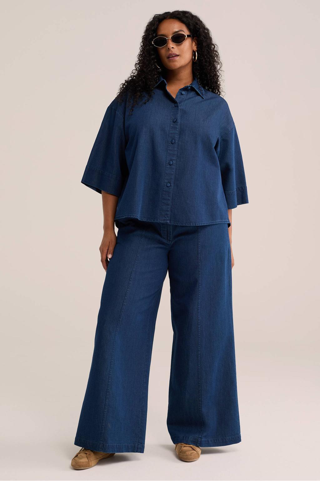 Dark blue denim dames WE Fashion Curve blouse van katoen met effen, driekwart mouwen, klassieke kraag en knoopsluiting