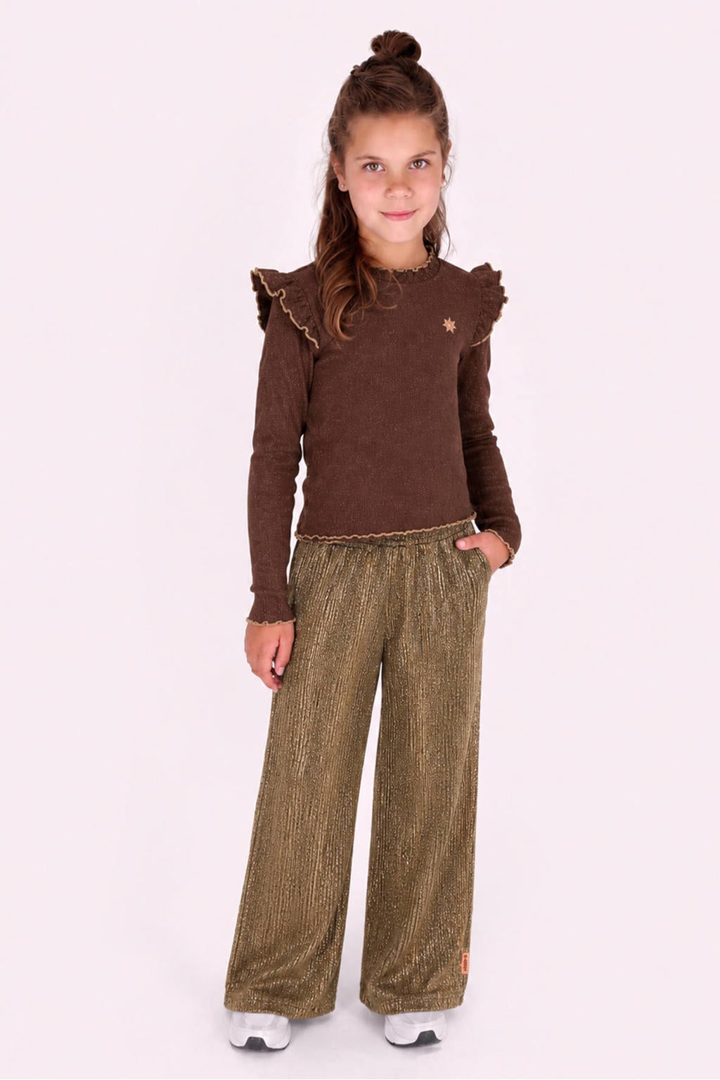 Bruine meisjes B.Nosy aansluitende longsleeve en ruches van polyester met lange mouwen, ronde hals en glitters