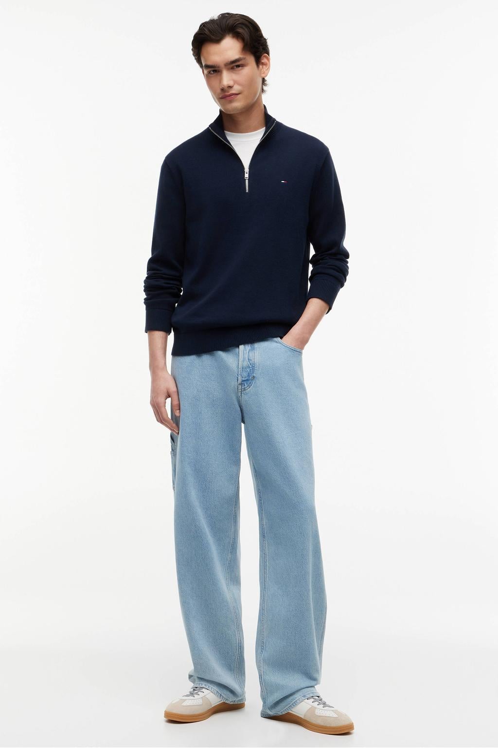 Donkerblauwe heren Tommy Jeans katoenen regular fit gebreide trui met lange mouwen en opstaande kraag