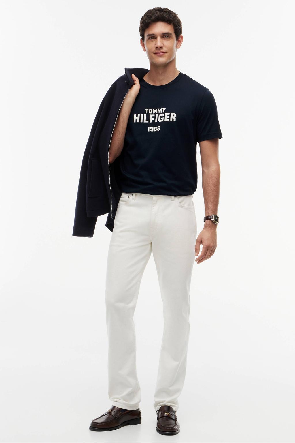 Donkerblauwe heren Tommy Hilfiger regular fit T-shirt van katoen met korte mouwen en ronde hals