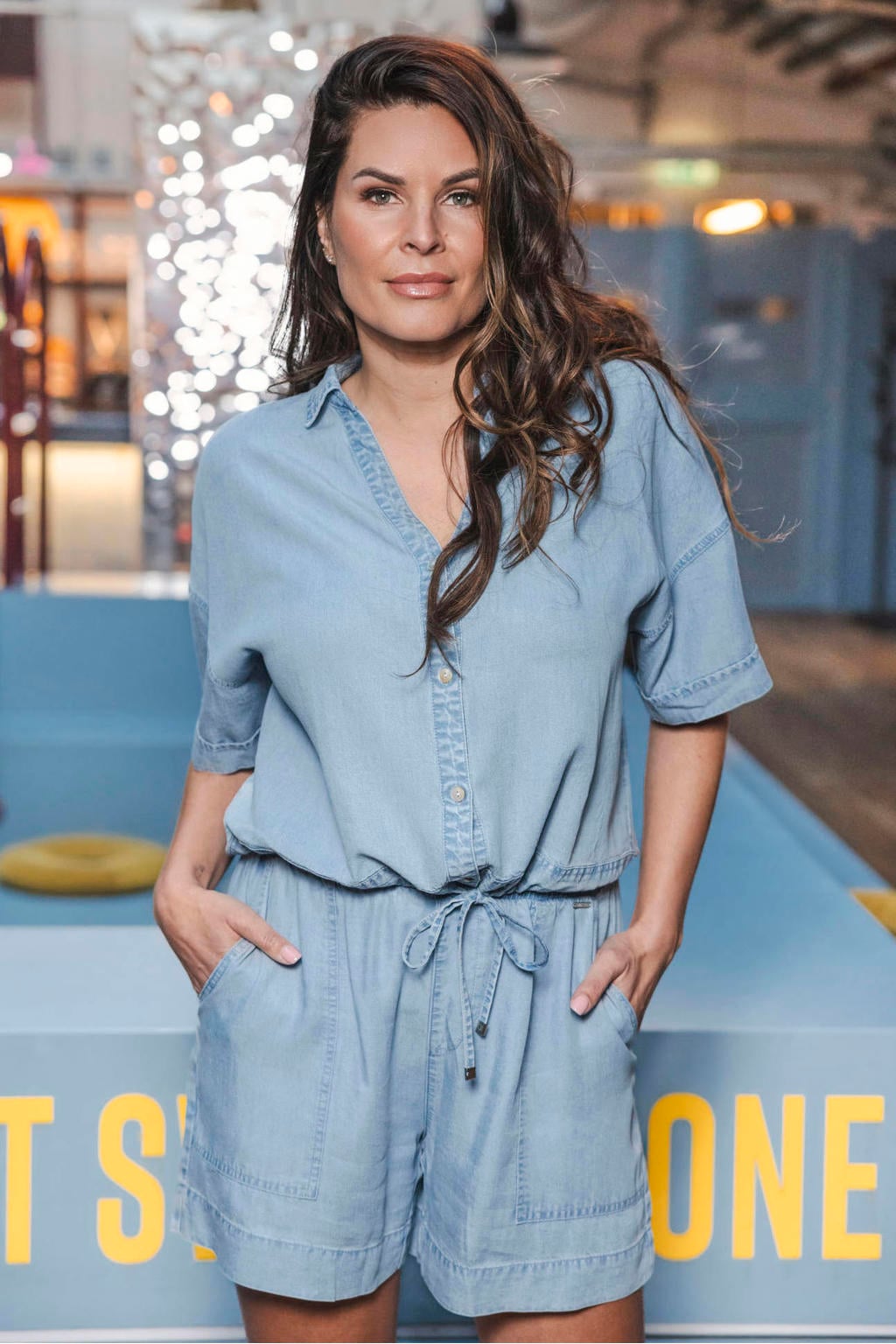 Light blue denim dames Zoso loose fit short van viscose met high waist, elastische tailleband met koord en effen