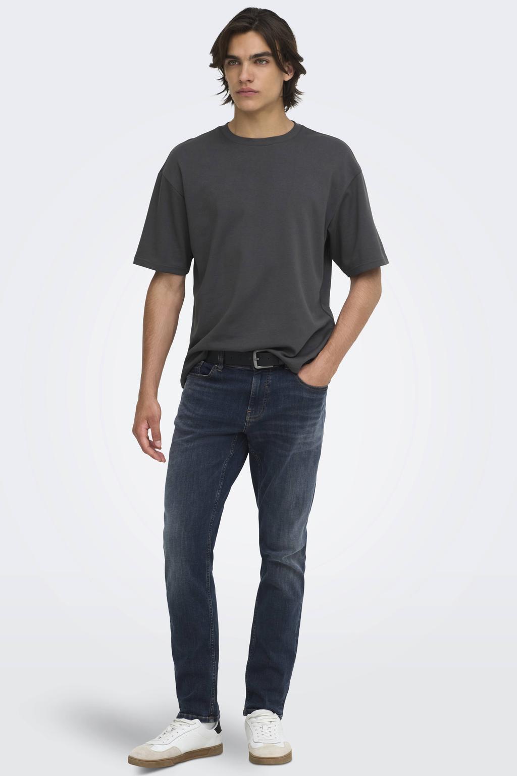 Antraciete heren ONLY & SONS boxy T-shirt van katoen met effen, korte mouwen en ronde hals