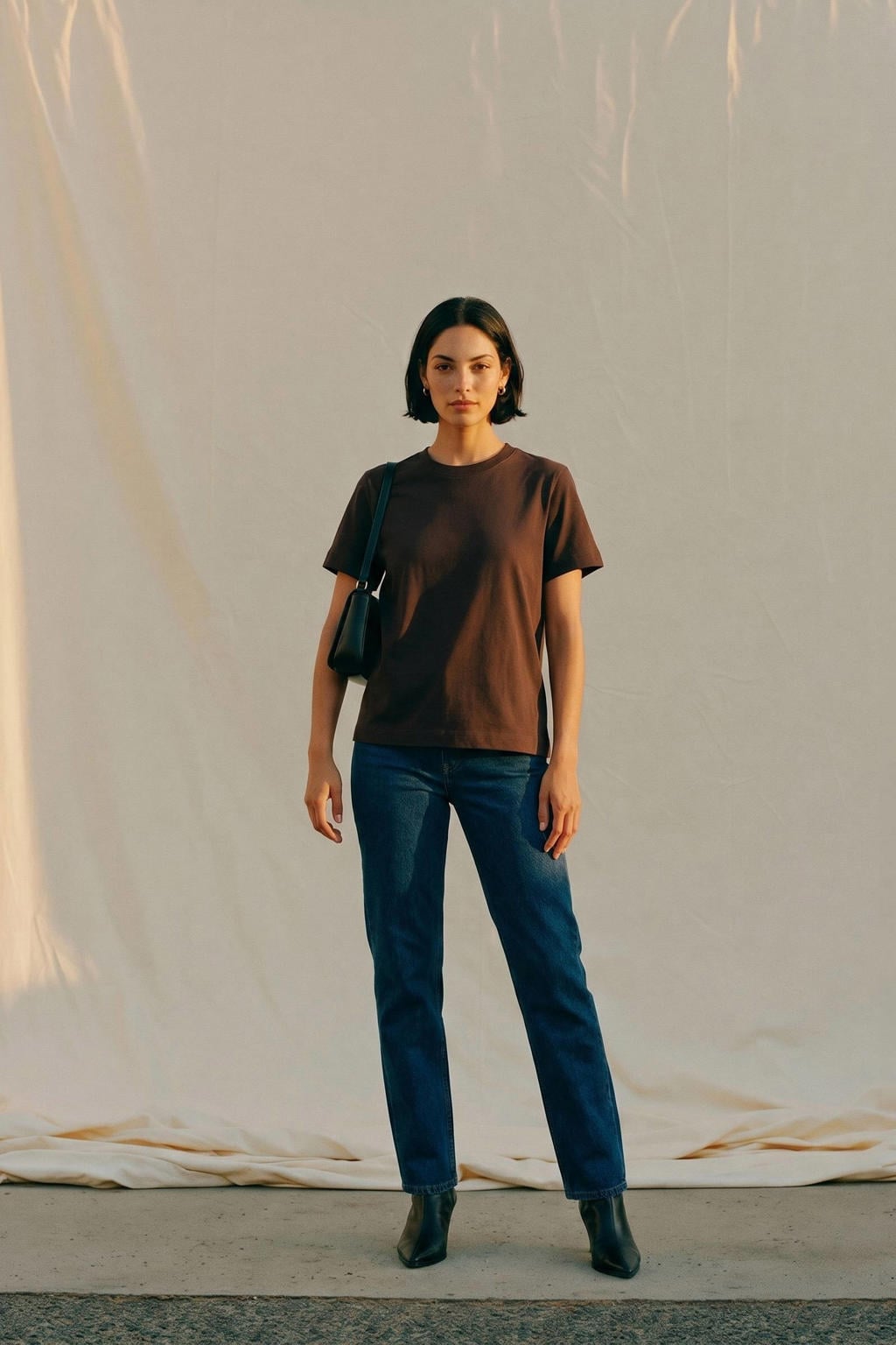 AWARE T-shirt - bruin