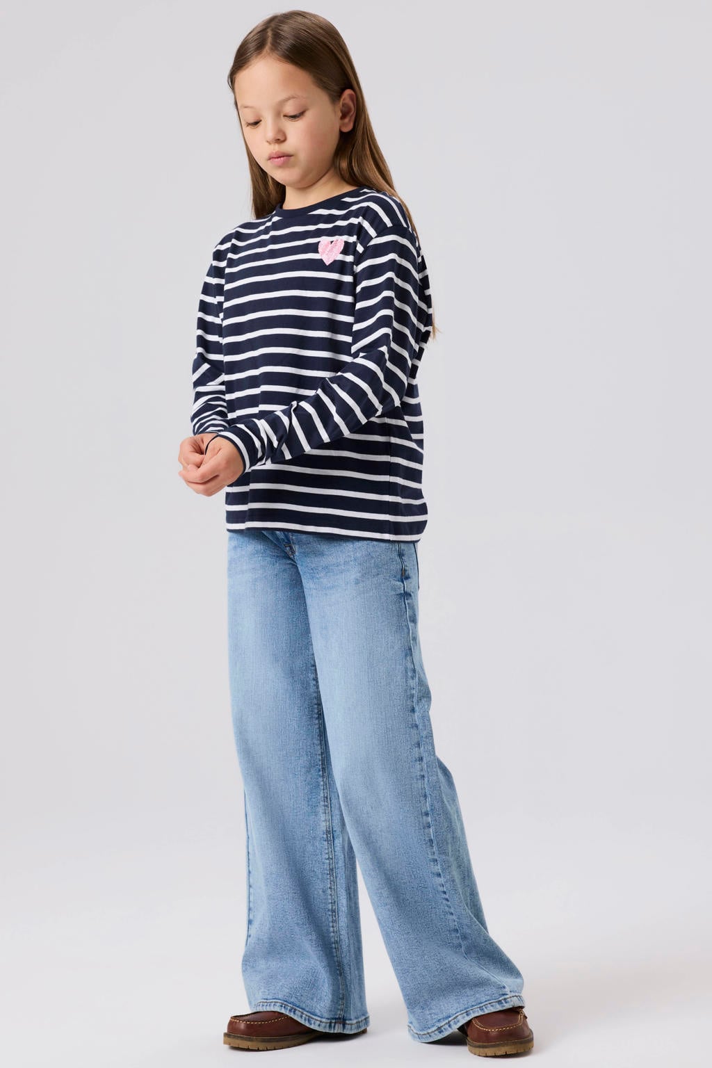 Medium blue denim meisjes NAME IT KIDS wide leg jeans van denim met low waist, rits, haak- en knoopsluiting en effen