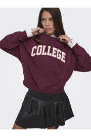 thumbnail: JDY oversized trui met borduursels en tekst - donkerrood