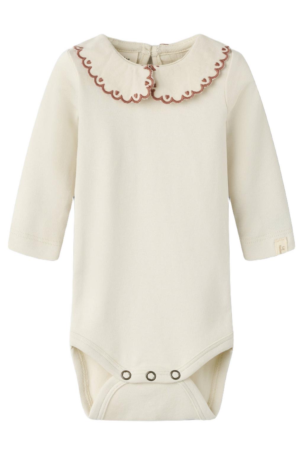 LIL' ATELIER BABY romper met borduursels - beige