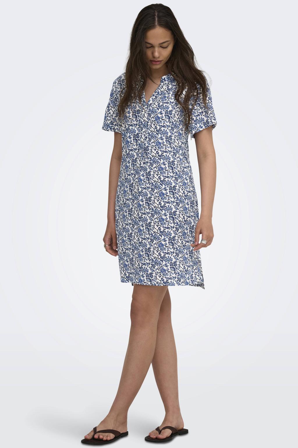 Blauw en witte dames ONLY korte gebloemde zomerjurk van viscose met korte mouwen, V-hals en geweven detail
