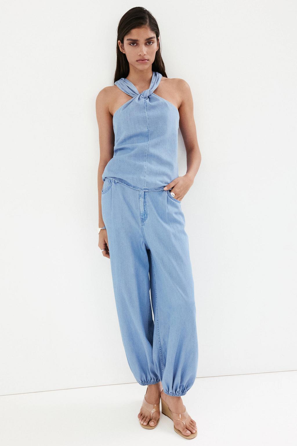 Light blue denim dames Mango top van denim met effen en halterkraag