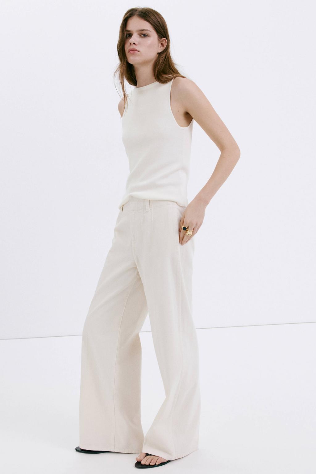 Beige dames Mango top met effen en ronde hals