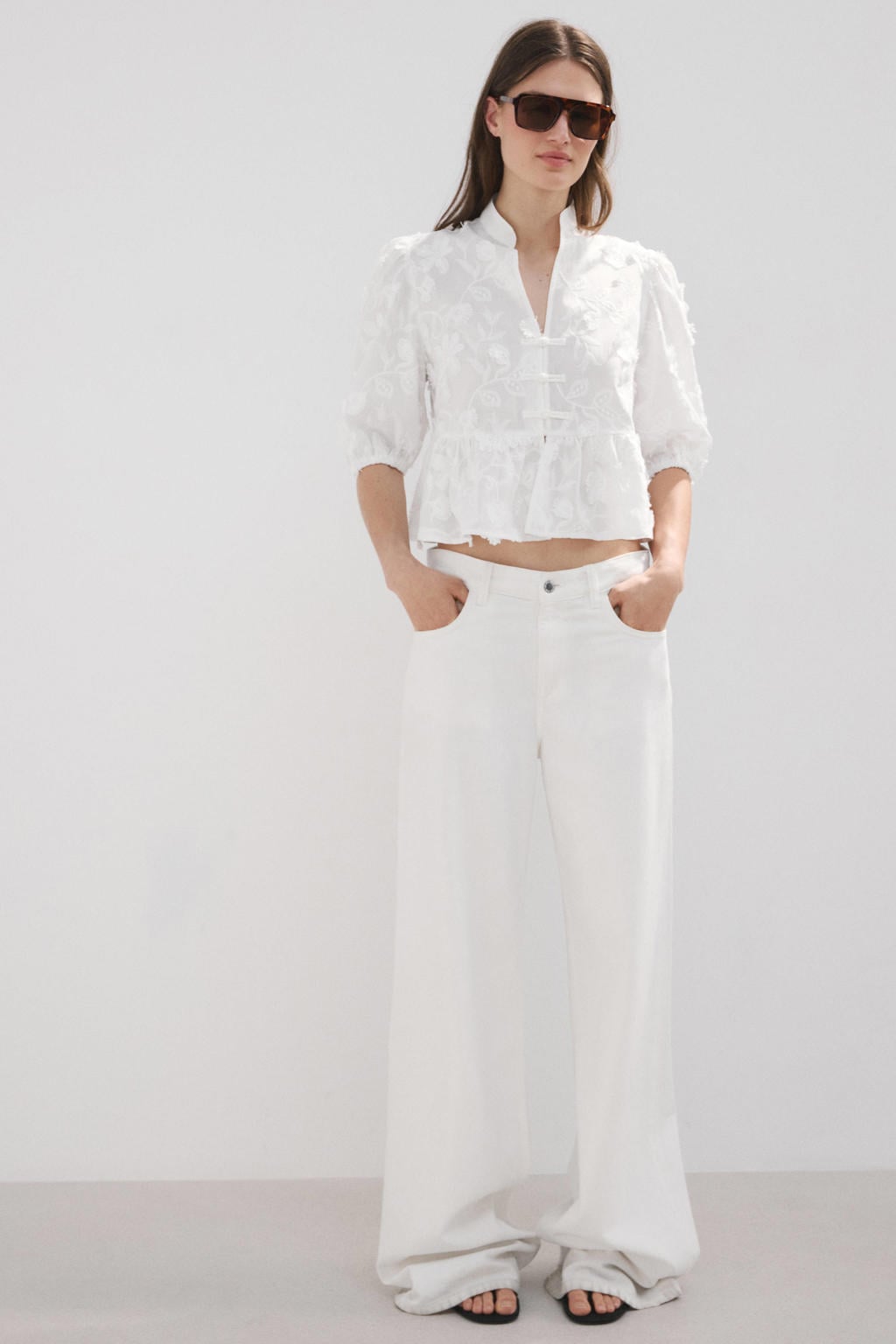 Mango blouse met borduursels - ecru