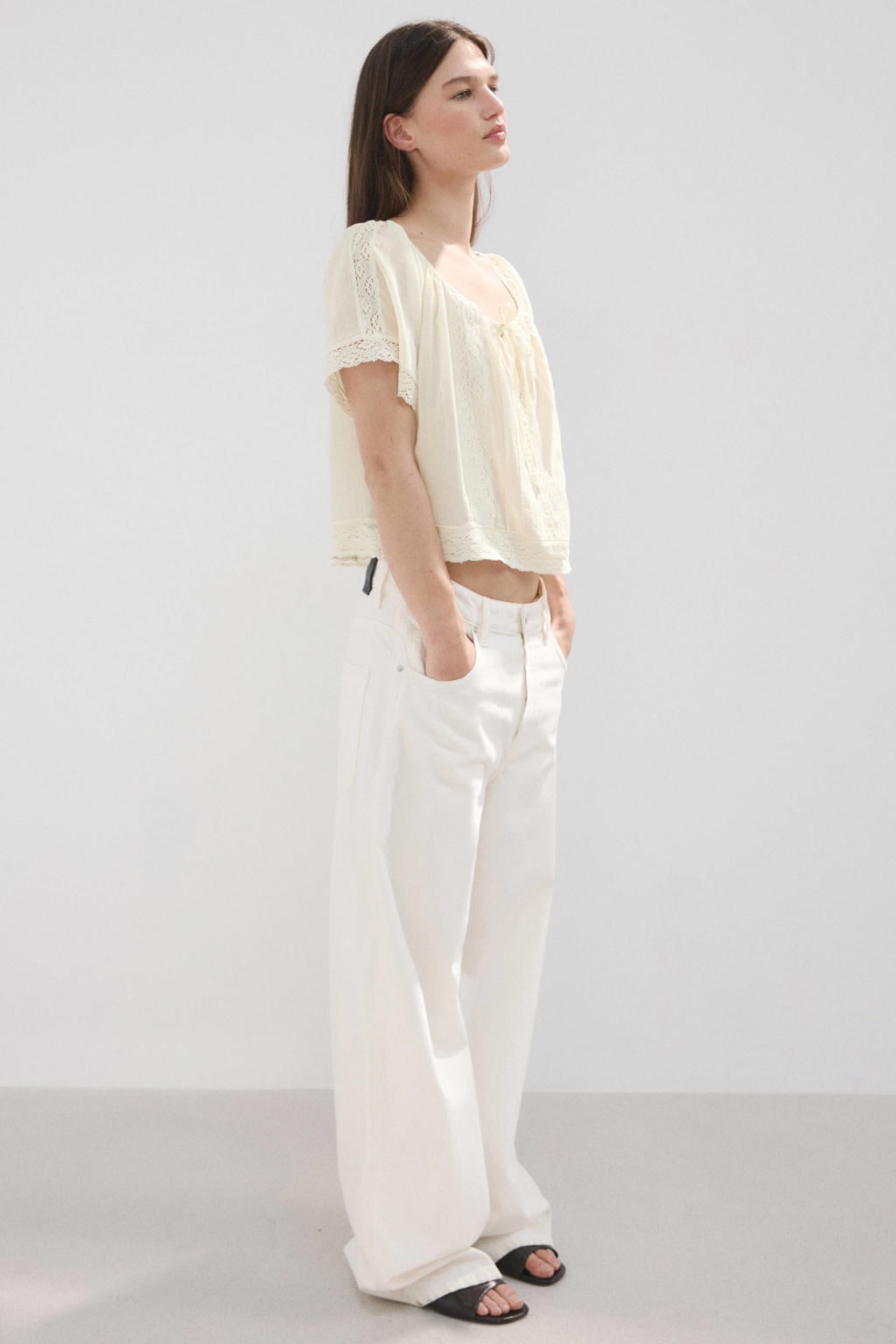 Mango broderie top - ecru