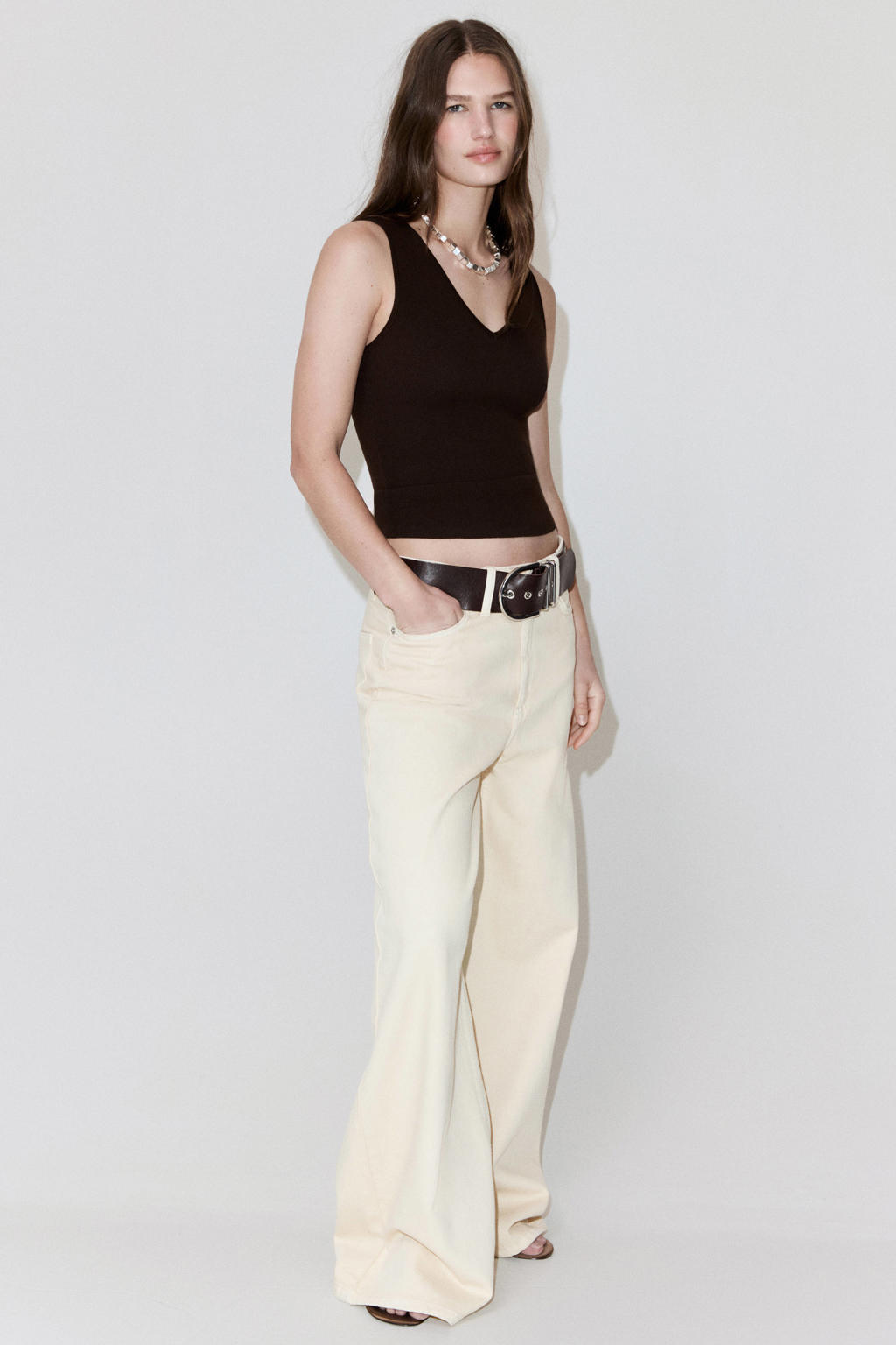 Donkerblauwe dames Mango top van viscose met effen en V-hals