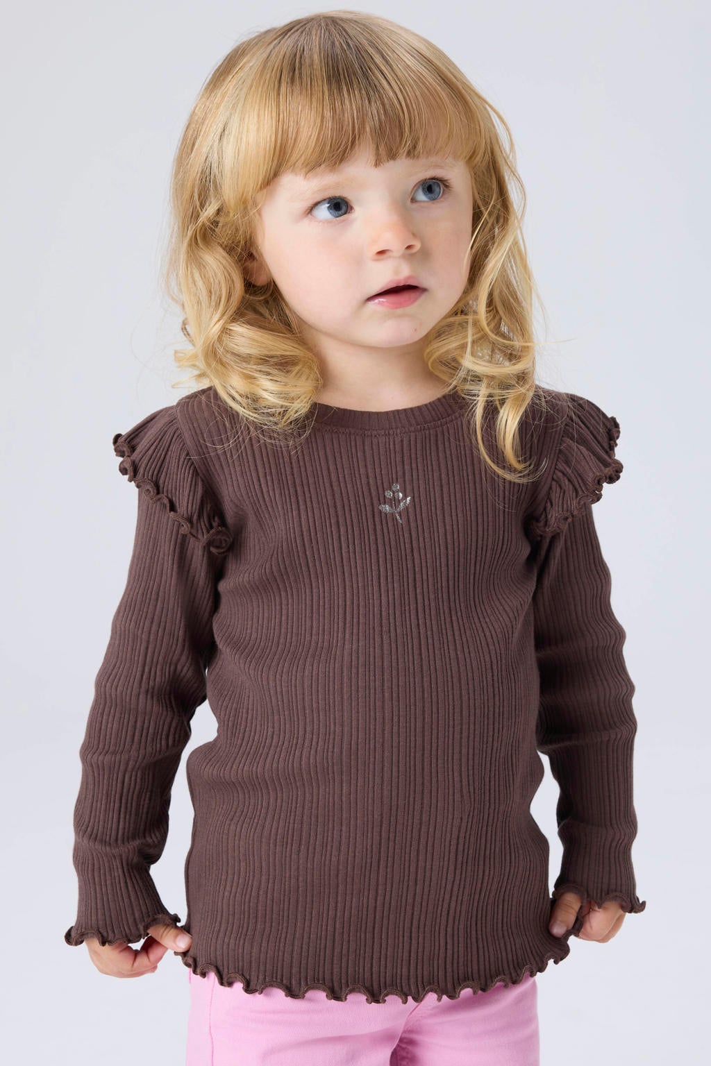 Bruine meisjes NAME IT MINI slim fit longsleeve van katoen met effen, lange mouwen, ronde hals en rib gebreide details