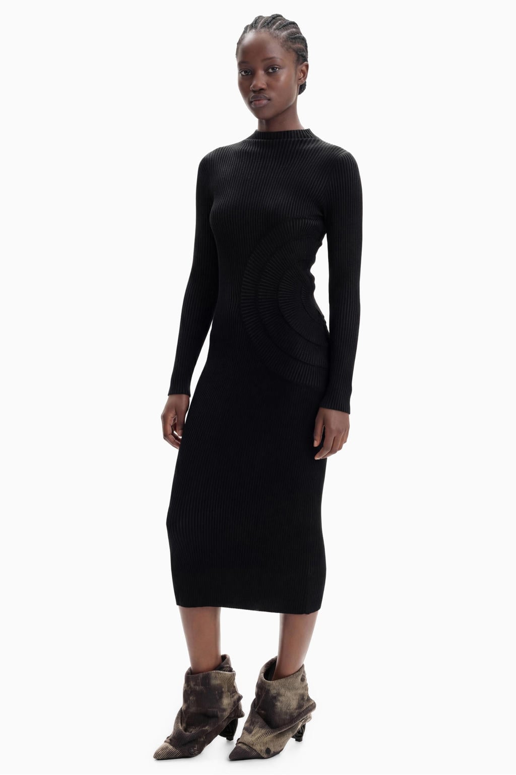 Zwarte dames Desigual midi jurk van viscose met lange mouwen en ronde hals